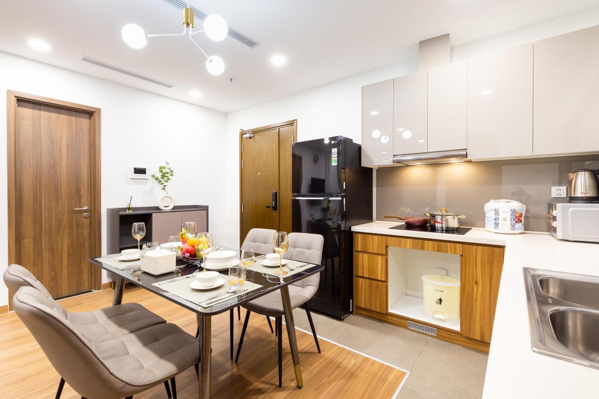 Căn hộ Eco Saigon - Amazing View - Free Pool & Gym *