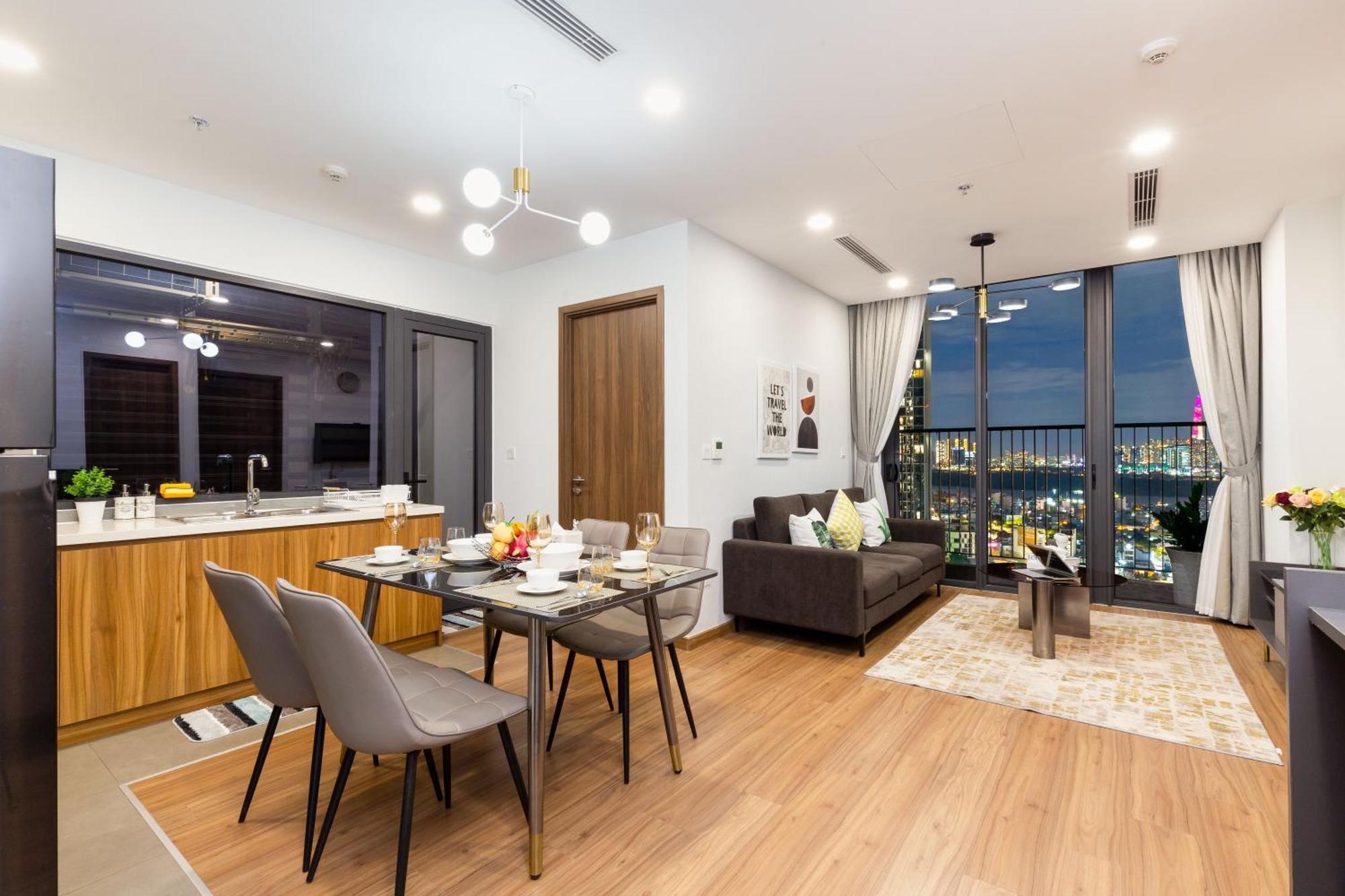 Eco Saigon - Amazing View - Free Pool & Gym