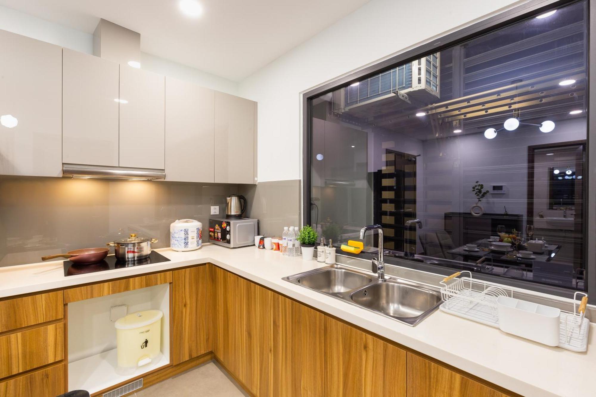 Căn hộ Eco Saigon - Amazing View - Free Pool & Gym *