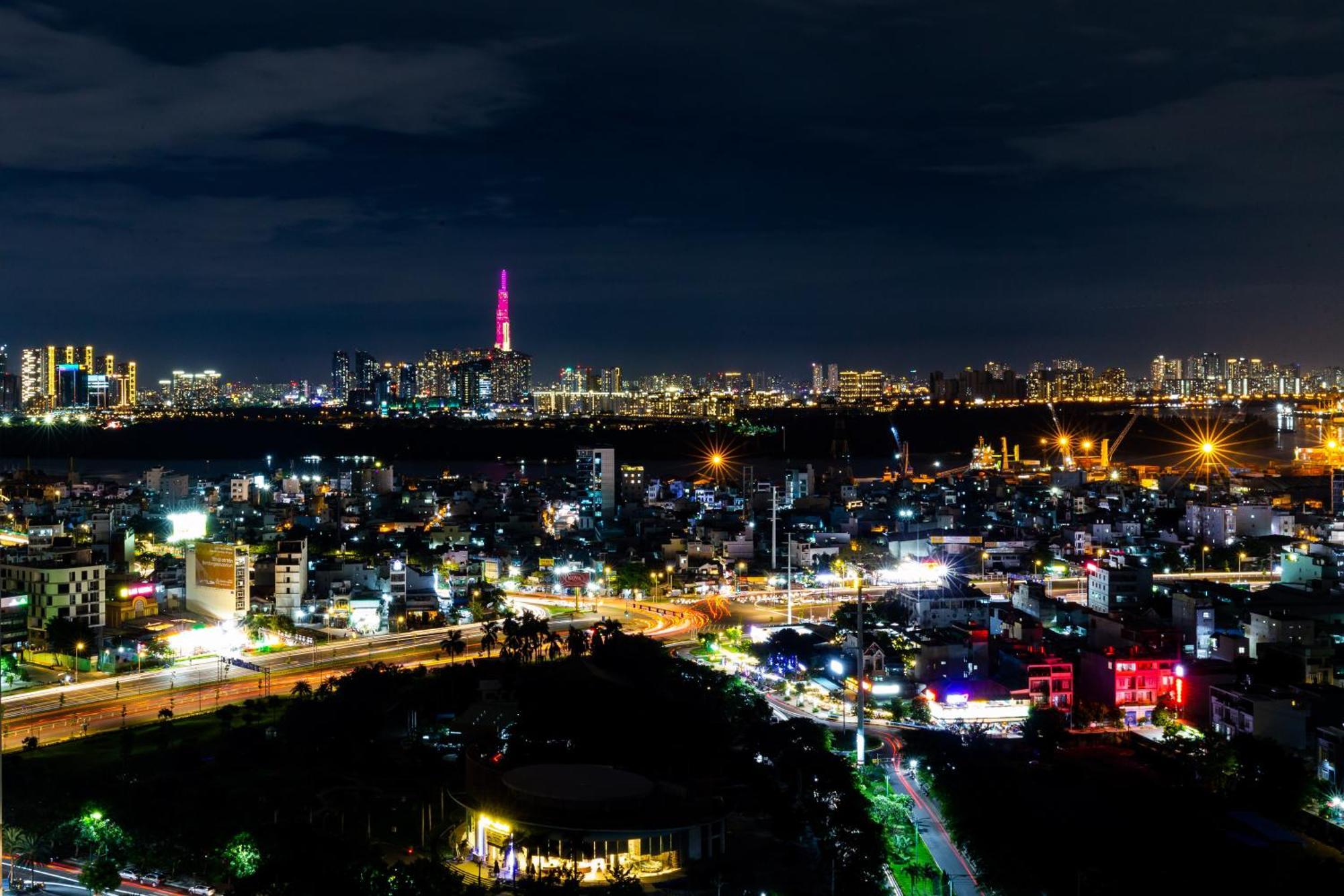Căn hộ Eco Saigon - Amazing View - Free Pool & Gym *